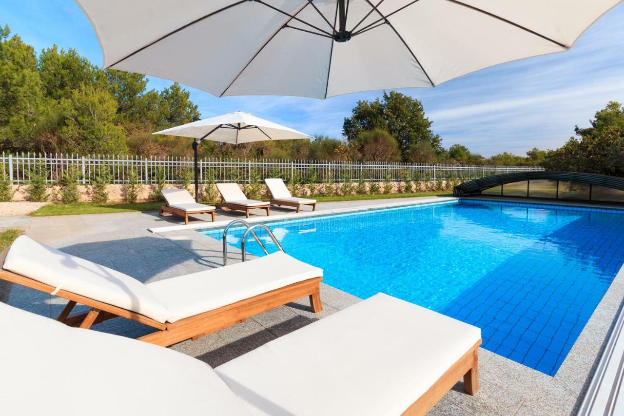 Villa Dream Срима Екстериор снимка