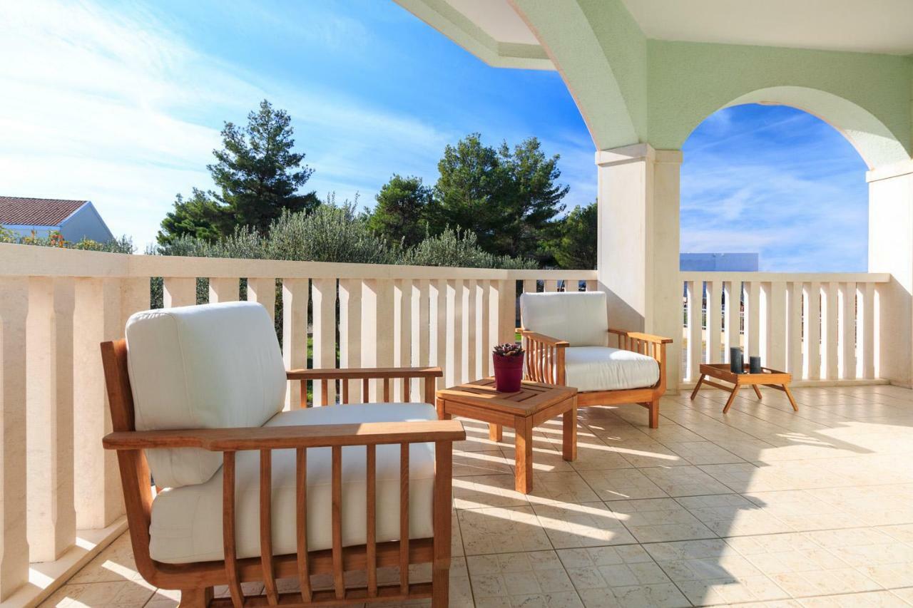 Villa Dream Срима Екстериор снимка