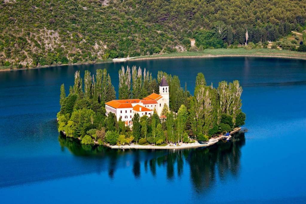 Villa Dream Срима Екстериор снимка